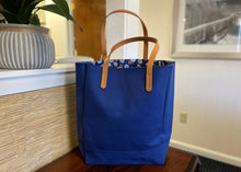 Load image into Gallery viewer, Mary Poppins Tote
