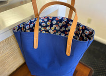 Load image into Gallery viewer, Mary Poppins Tote
